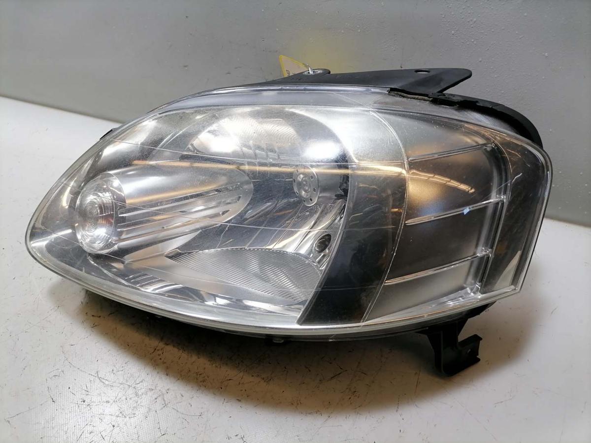 VW Fox original Scheinwerfer vorn links Halogen Bj.2010